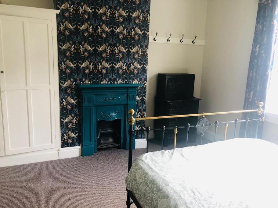 Llangollen Townhouse 4 Bedroom Екстериор снимка