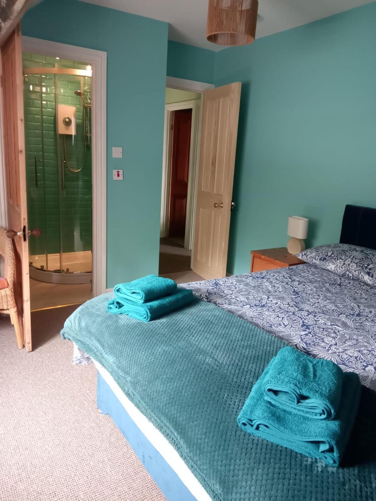 Llangollen Townhouse 4 Bedroom Екстериор снимка